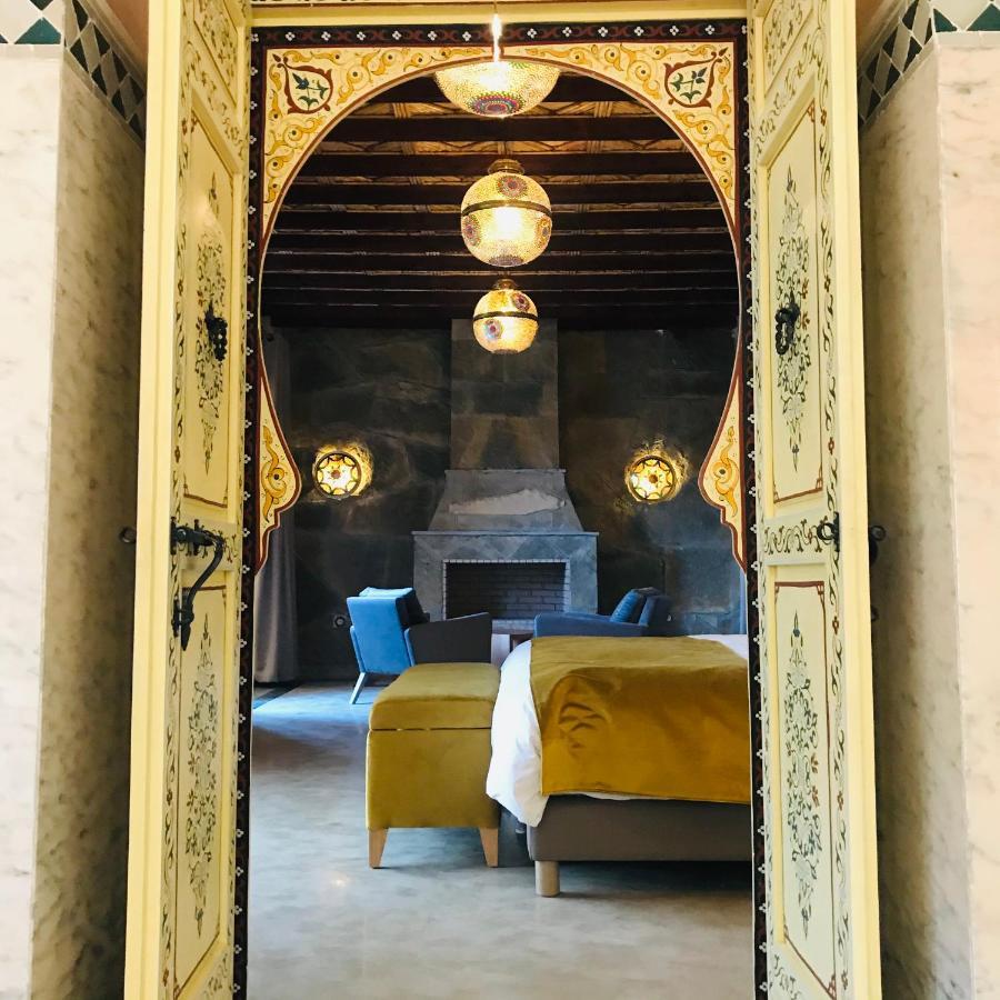Dar Hnini Hotel Загора Екстериор снимка