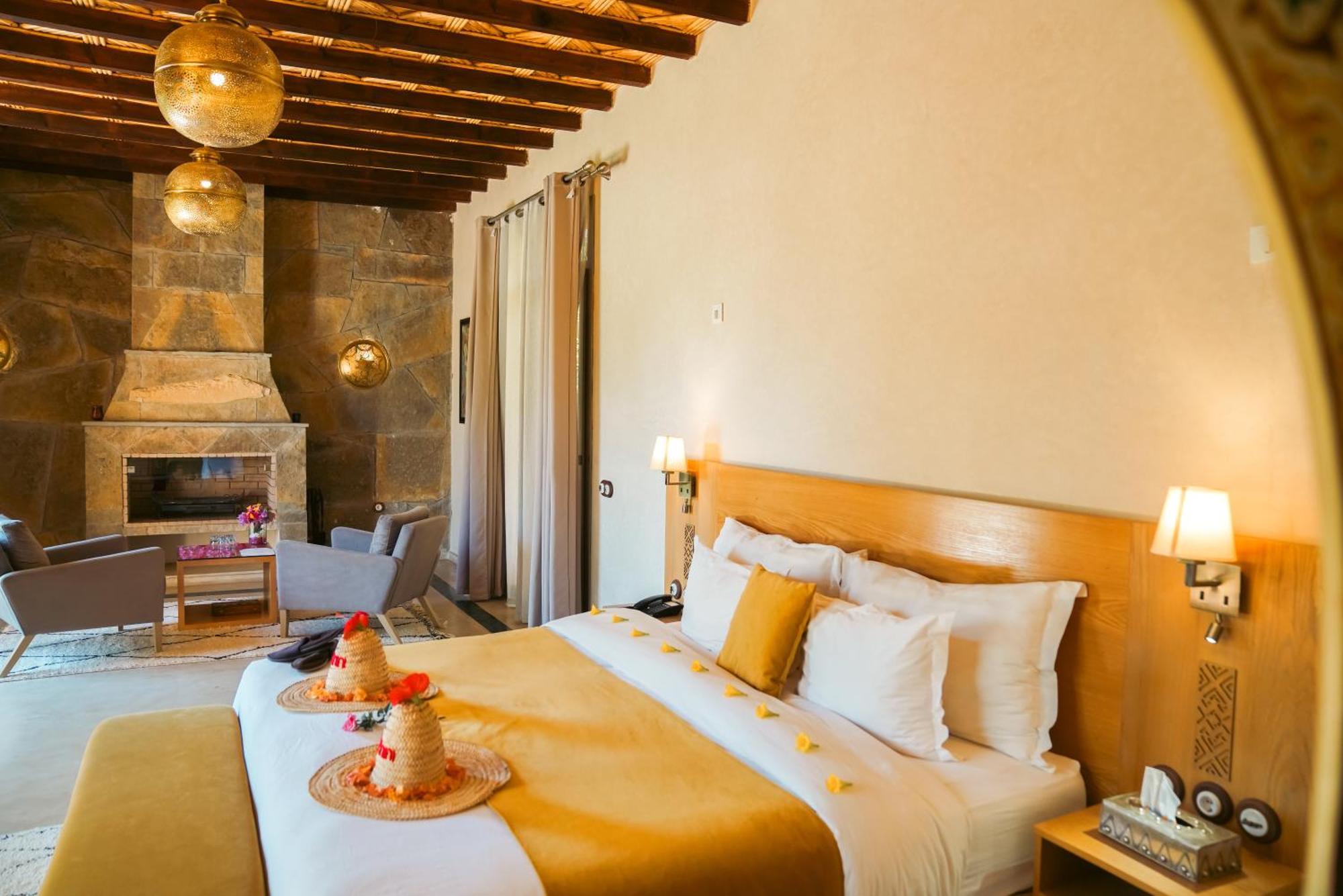 Dar Hnini Hotel Загора Екстериор снимка